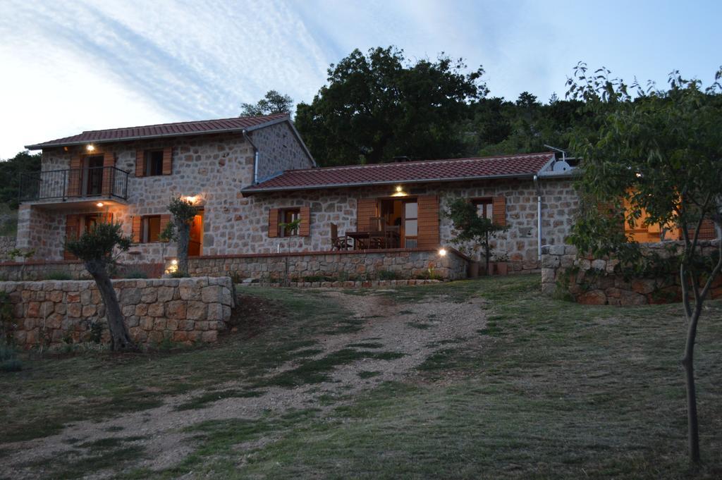 Villa Mara - Secluded House With Breathtaking View- Seline, Starigrad Paklenica Екстериор снимка