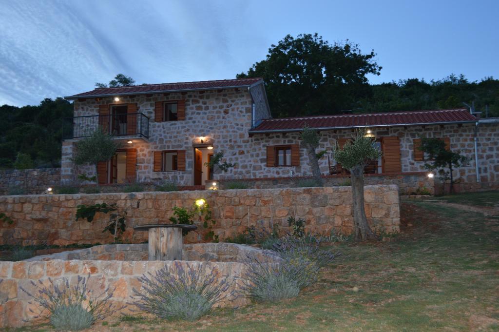 Villa Mara - Secluded House With Breathtaking View- Seline, Starigrad Paklenica Екстериор снимка